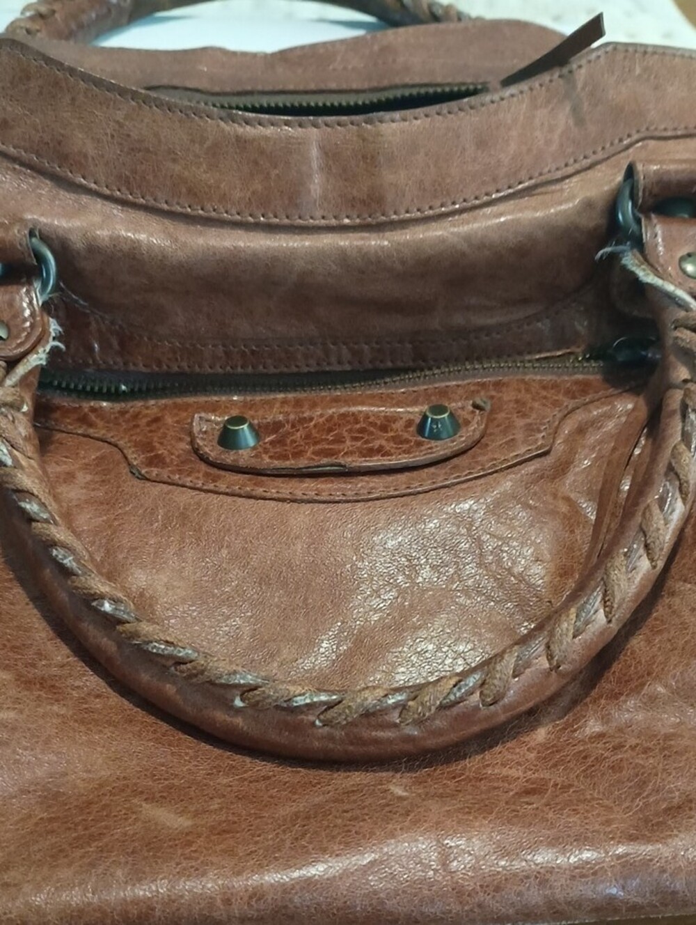 Balenciaga Brown Distressed Leather Shoulder Bag - Picture 4 of 11